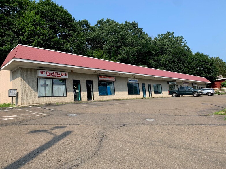560 Forest Rd, West Haven, CT for sale - Building Photo - Image 1 of 1
