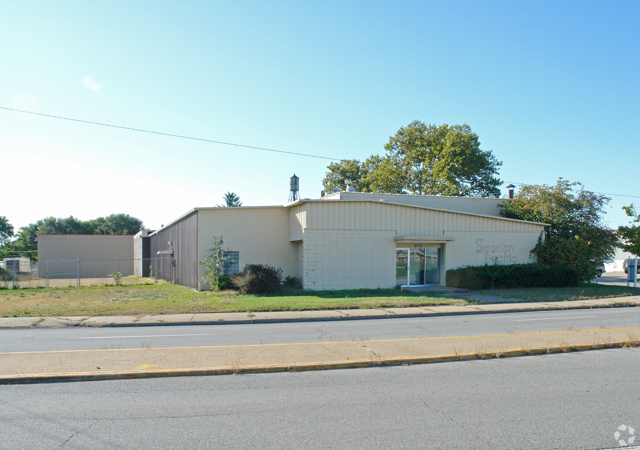 1007 S Chapin St, South Bend, IN for sale Primary Photo- Image 1 of 1