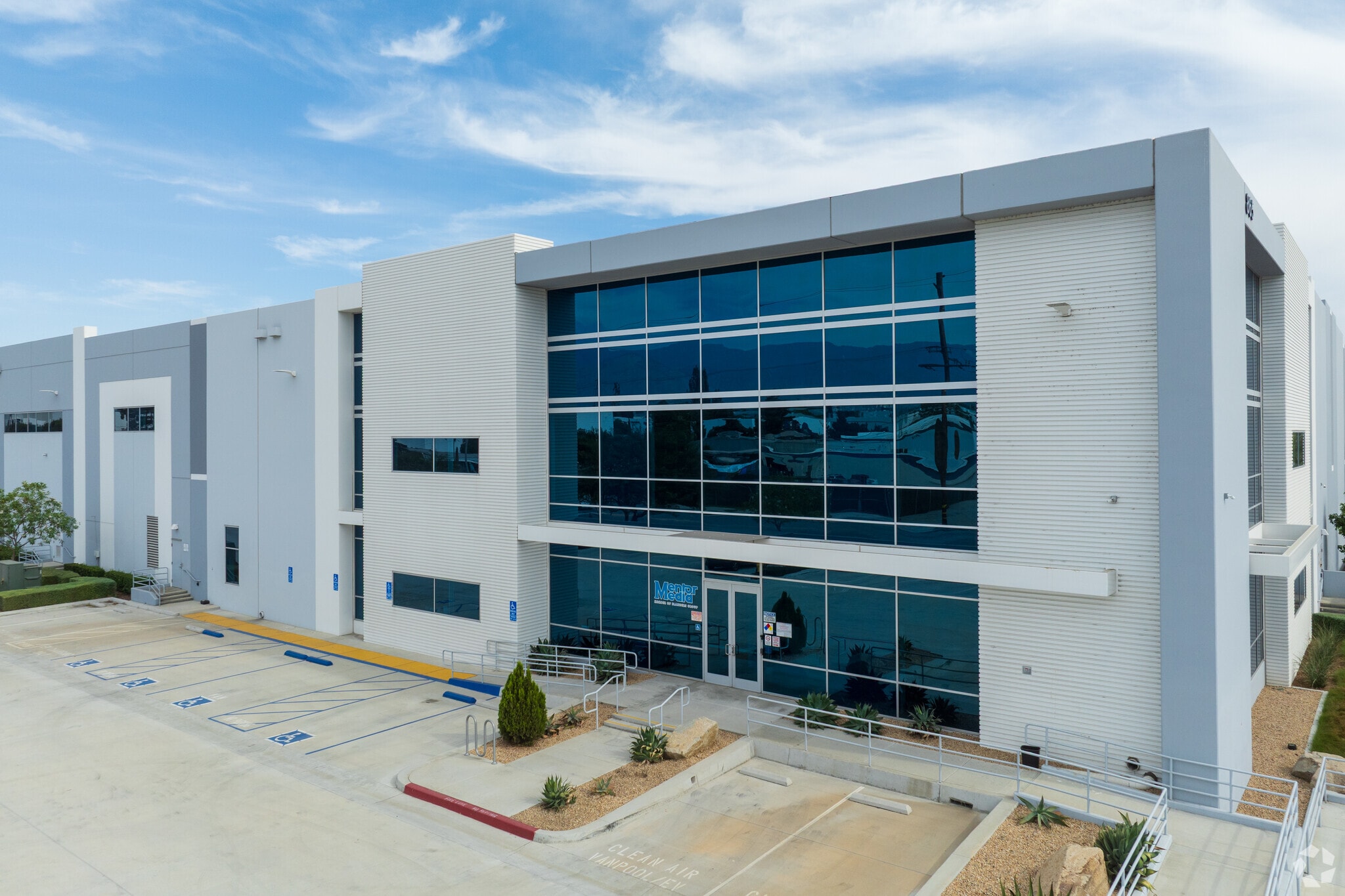 865 S Washington Ave, San Bernardino, CA for lease Primary Photo- Image 1 of 5