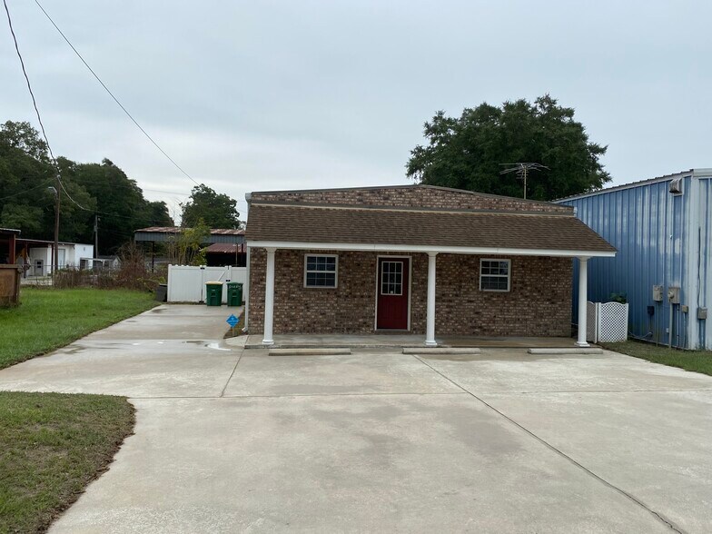 151 E 3rd St, Springfield, GA for sale - Building Photo - Image 1 of 1