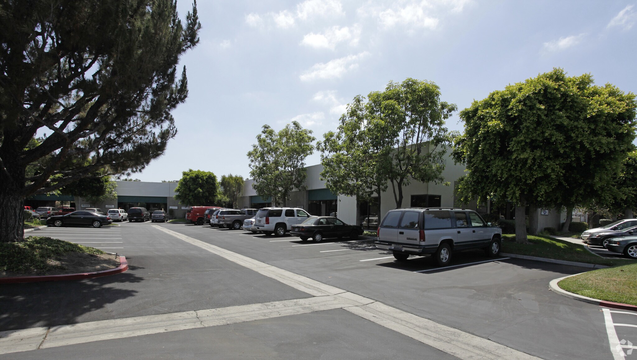 4091 E La Palma Ave, Anaheim, CA for lease Building Photo- Image 1 of 4