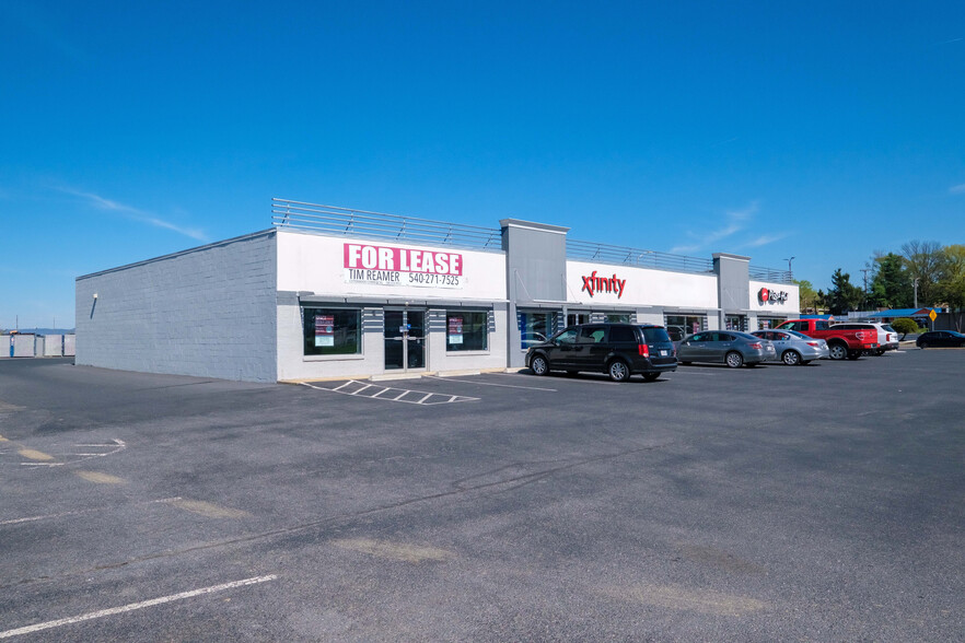 1550 E Market St, Harrisonburg, VA for lease - Building Photo - Image 2 of 14