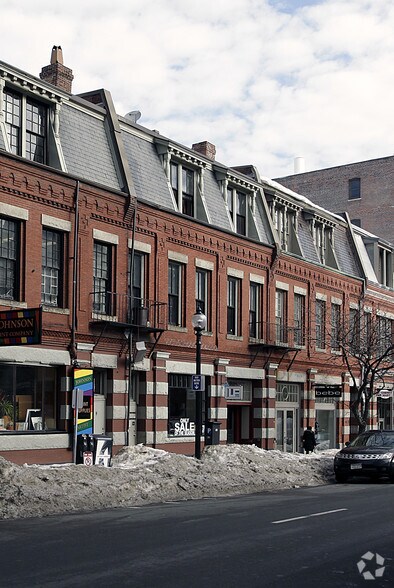 353 Newbury St, Boston, MA for lease - Image 1 of 3