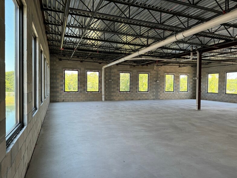 95 Jaidev Rd, Saint Johns, FL for lease - Interior Photo - Image 2 of 11