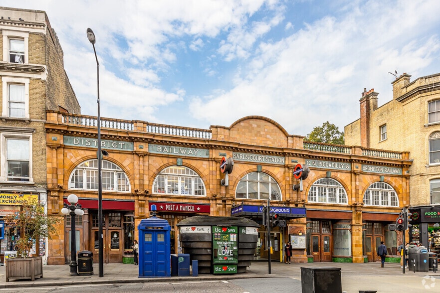 220-236 Earls Court Rd, London for sale - Primary Photo - Image 1 of 1