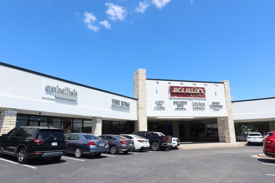 3010 Anderson Ln W, Austin, TX for lease - Building Photo - Image 2 of 5