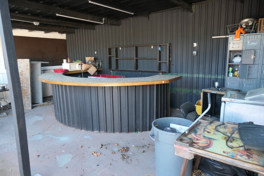 226-230 Winkler Dr, Houston, TX for sale - Building Photo - Image 3 of 10