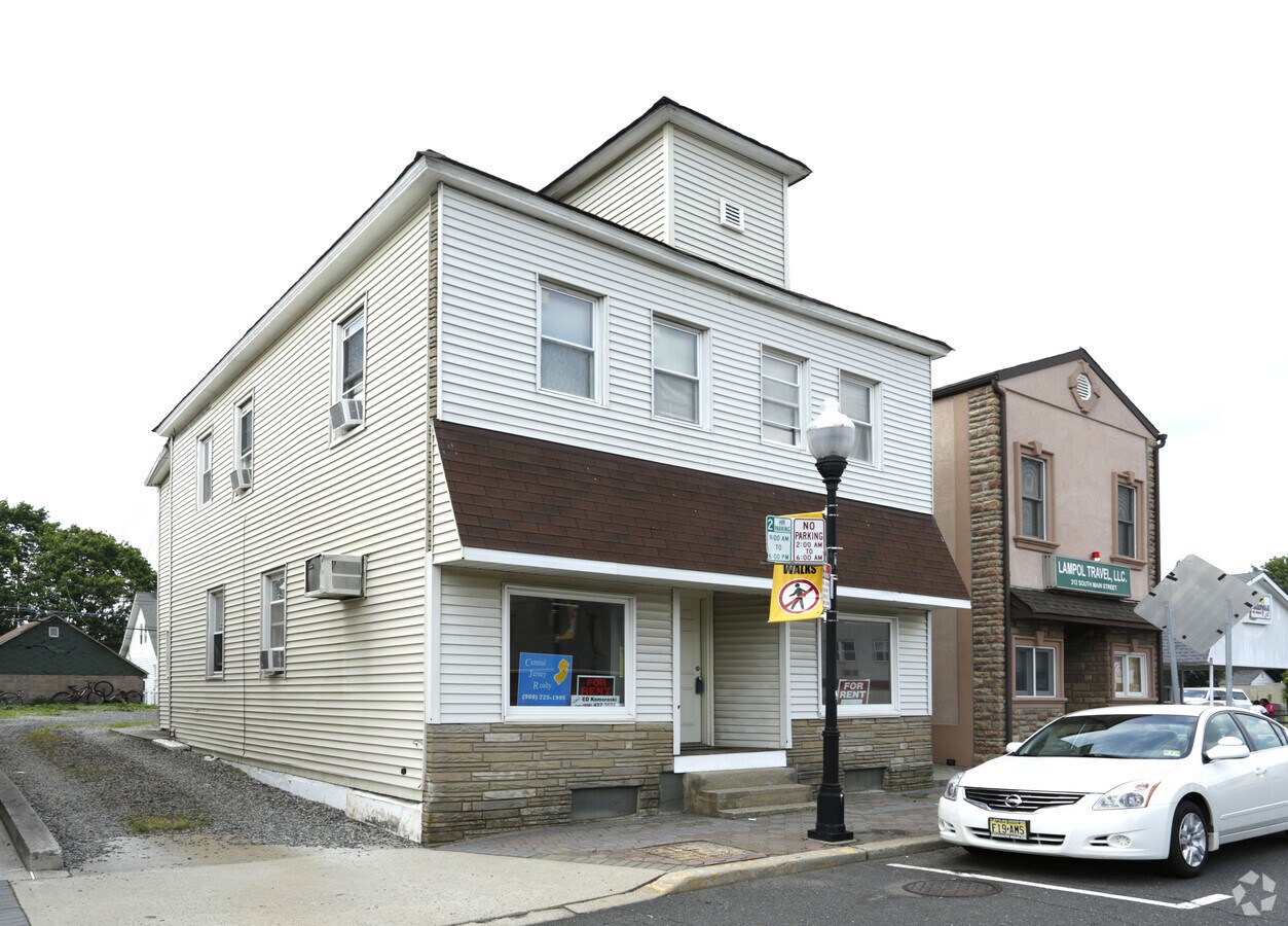 314316 S Main St, Manville, NJ 08835