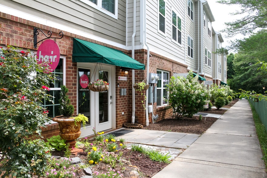 580 Radford Ln, Crozet, VA for lease - Building Photo - Image 3 of 8