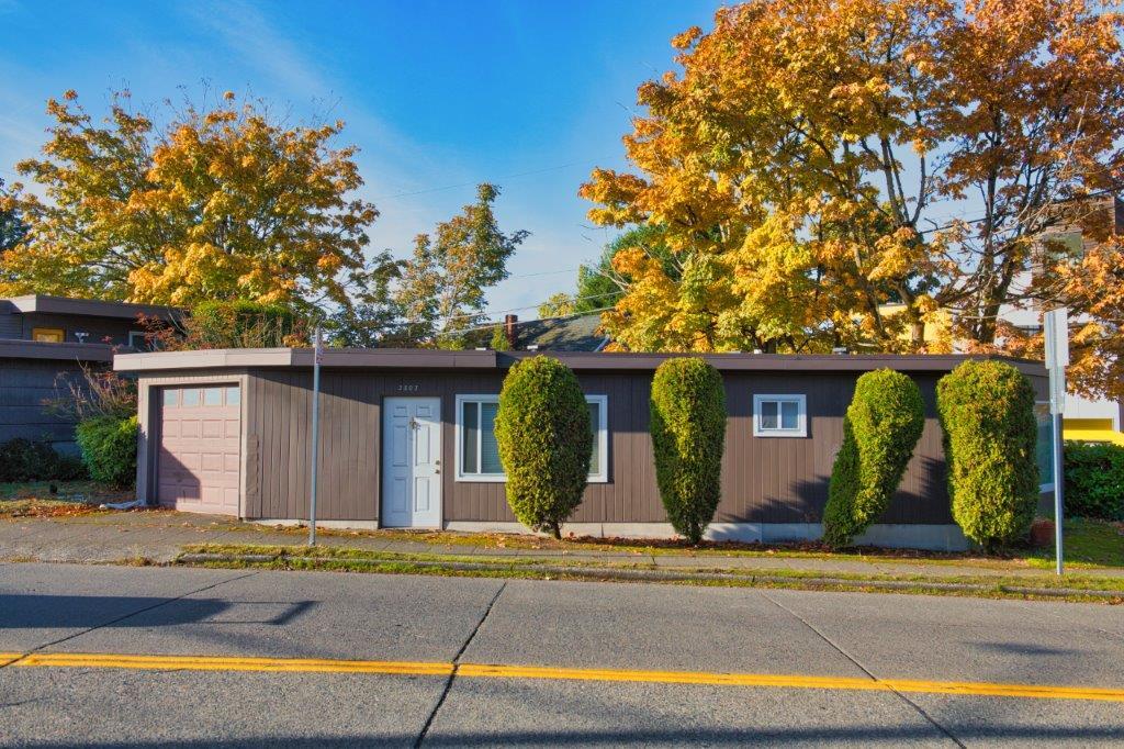 3807 Linden Ave N, Seattle, WA for sale Primary Photo- Image 1 of 17