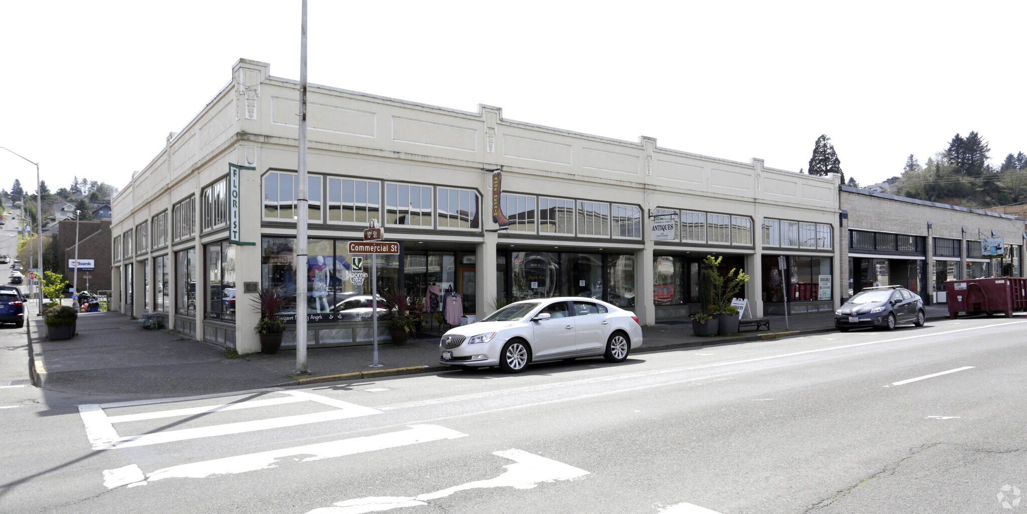965-977 Commercial St, Astoria, OR for sale Primary Photo- Image 1 of 1