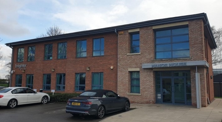 Manor Ln, Crewe for sale Primary Photo- Image 1 of 1