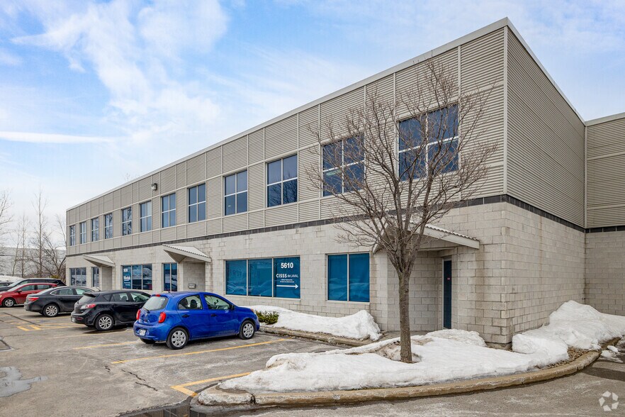 5600-5630 Rue Ernest-Cormier, Laval, QC for lease - Building Photo - Image 2 of 4
