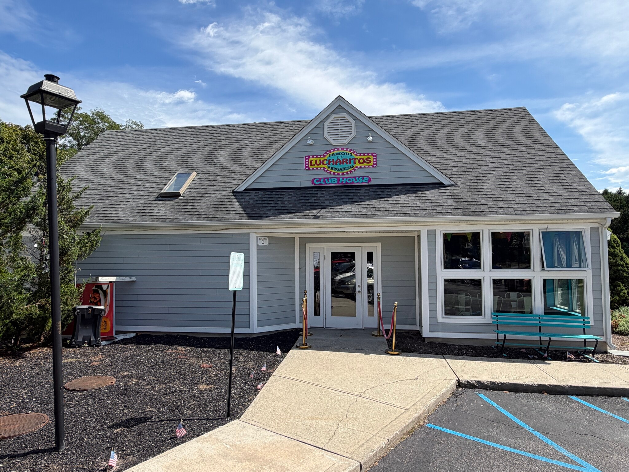 487 Main Rd, Riverhead, NY for lease Building Photo- Image 1 of 12