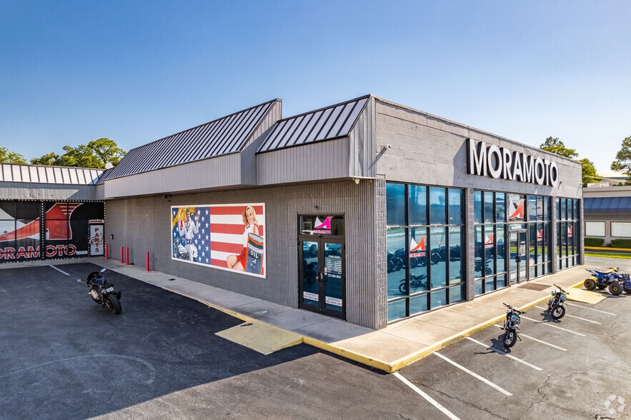 7000 Park Blvd, Pinellas Park, FL for lease - Primary Photo - Image 1 of 20