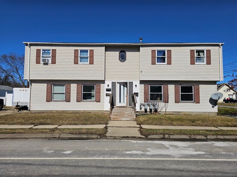 13 Unit High Cap Rate Olean NY portfolio of 7 properties for sale on LoopNet.com - Building Photo - Image 1 of 7