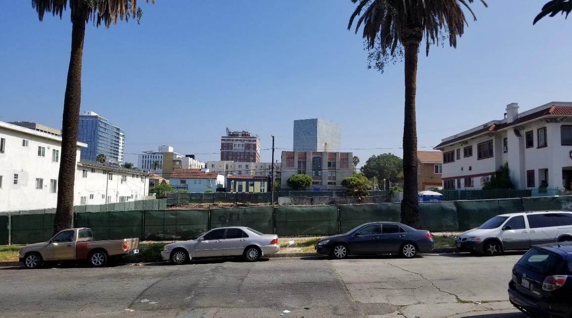 2847 Leeward Ave, Los Angeles, CA 90005