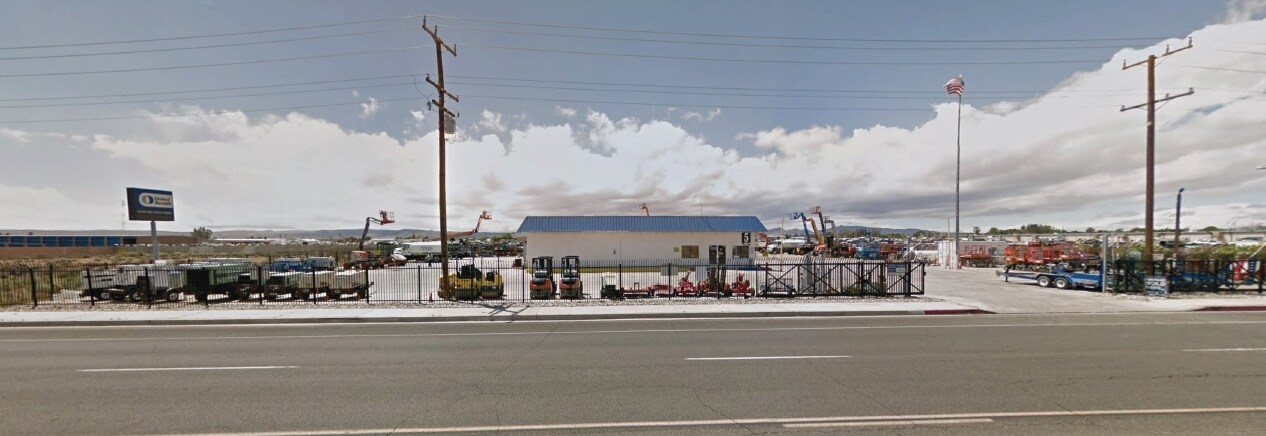 1241 W Inyokern Rd, Ridgecrest, CA for sale Primary Photo- Image 1 of 1