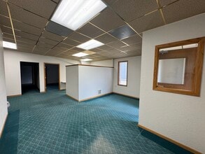 1135 S 12th St, Bismarck, ND for lease Interior Photo- Image 2 of 10