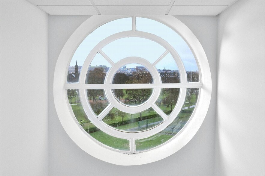 14 Links Pl, Edinburgh for lease - Building Photo - Image 3 of 7