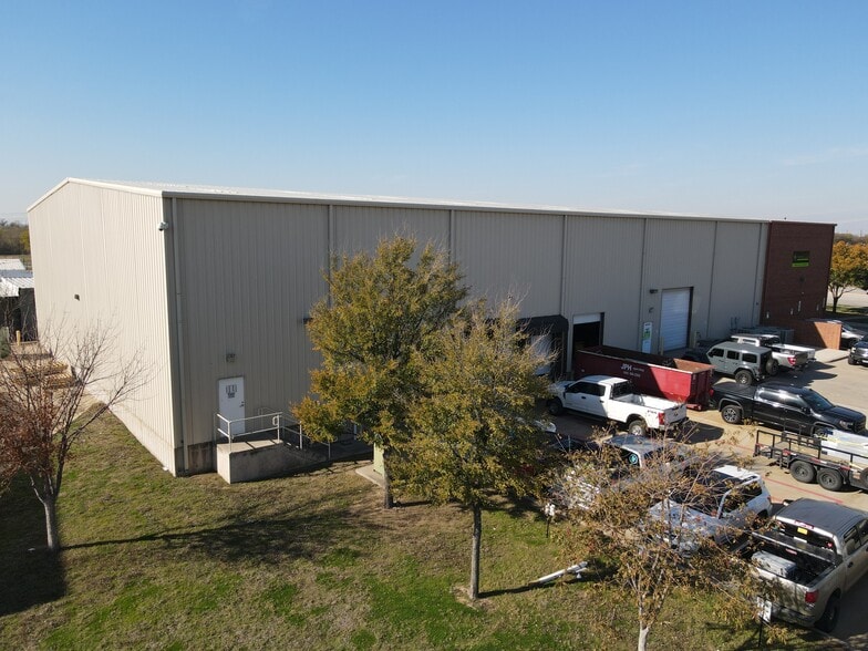 4801 W University Dr, Denton, TX for lease - Building Photo - Image 2 of 18