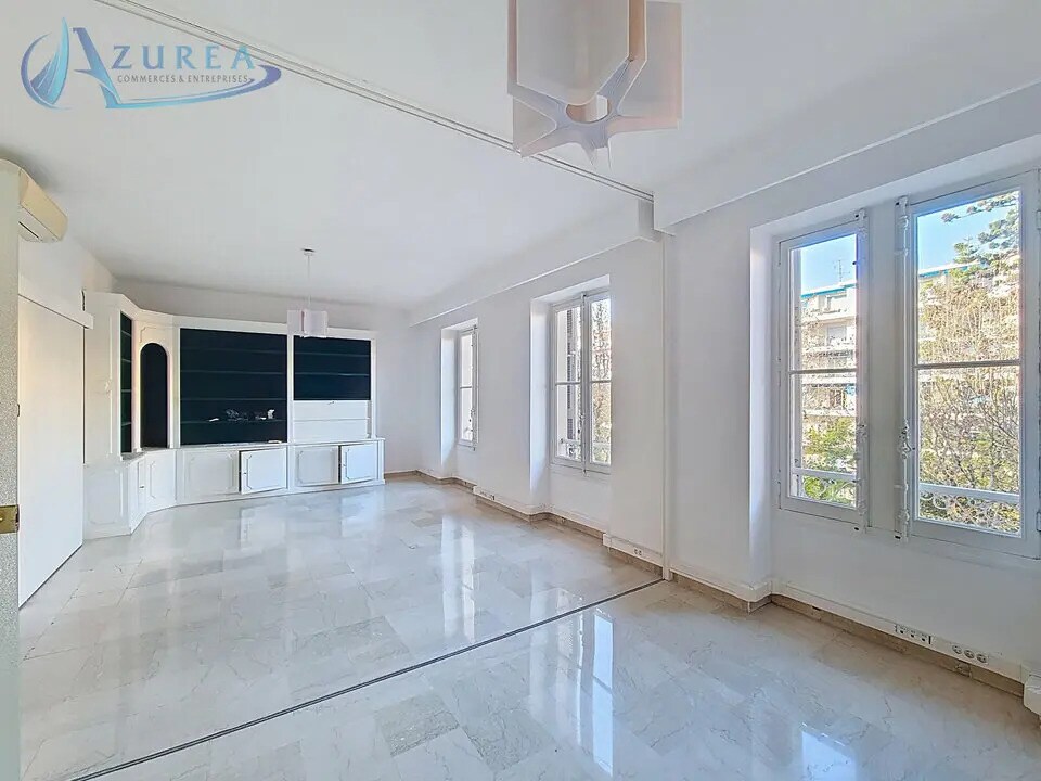 Office in Nice for lease Interior Photo- Image 1 of 11