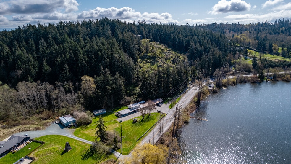 6676 State Route 20, Anacortes, WA for sale - Primary Photo - Image 1 of 23