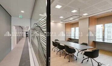 17 Place Des Reflets, Courbevoie for lease Building Photo- Image 2 of 2