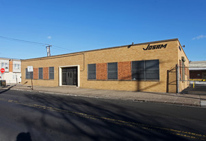 2501 S Front Street - Warehouse