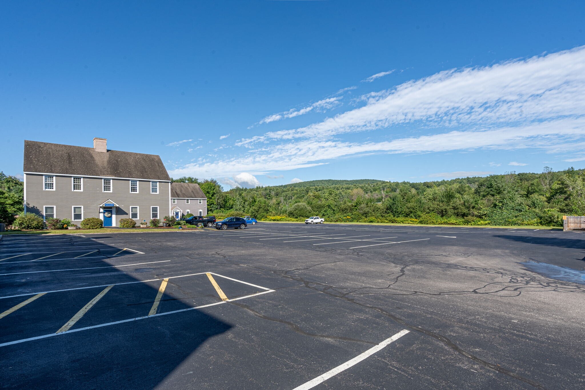 41 Liberty Hill Rd, Henniker, NH 03242 4,000 SF Professional Building