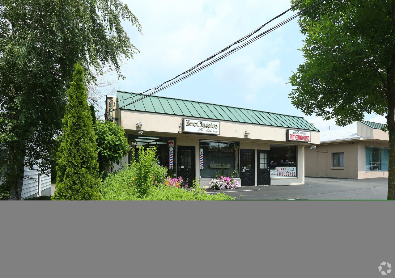 98 Everett Rd, Albany, NY 12205