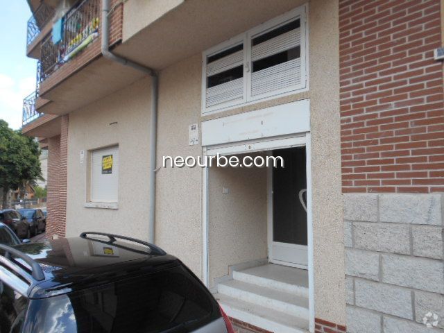 Santa María del Tiétar, AVI 05429 - Unit Puerta L, Esc. 1 - - Interior Photo - Image 2 of 23