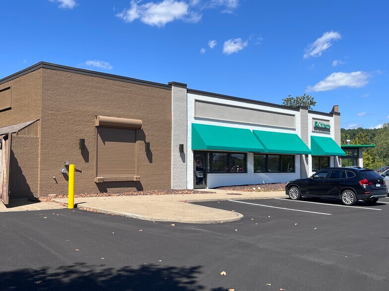 205 E Waterfront Dr, Homestead, PA for lease - Building Photo - Image 2 of 7