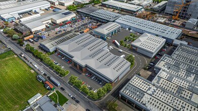 Springfield Rd, Hayes for lease Building Photo- Image 1 of 2