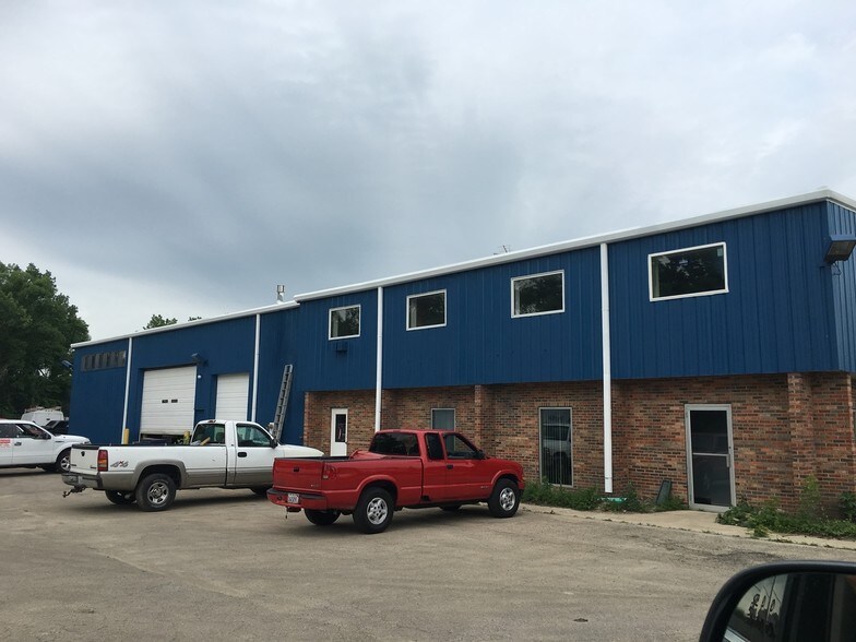 7N540 IL Route 25, Elgin, IL for sale - Primary Photo - Image 1 of 1