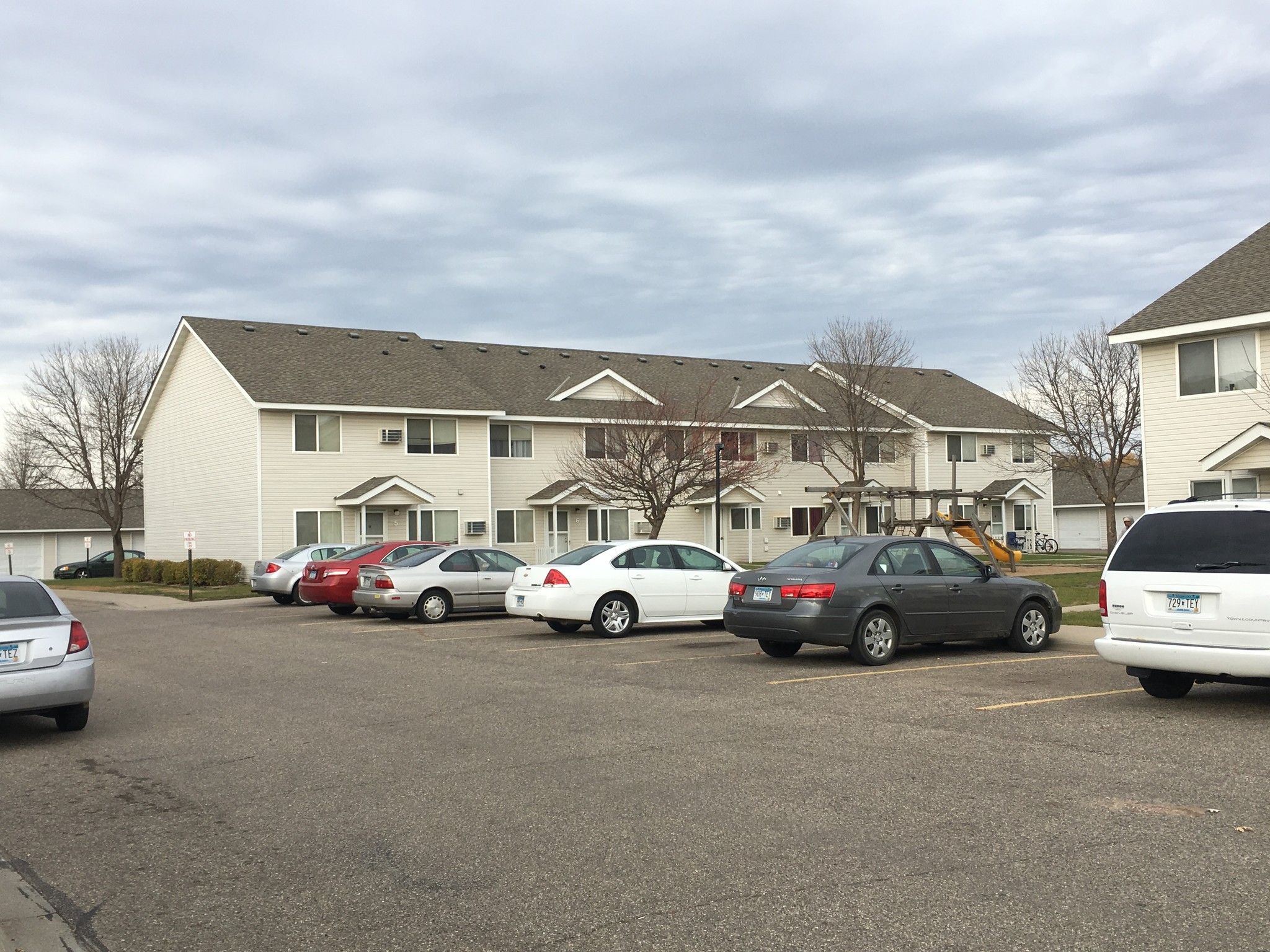 1400 S 4th St, Marshall, MN for sale Primary Photo- Image 1 of 1