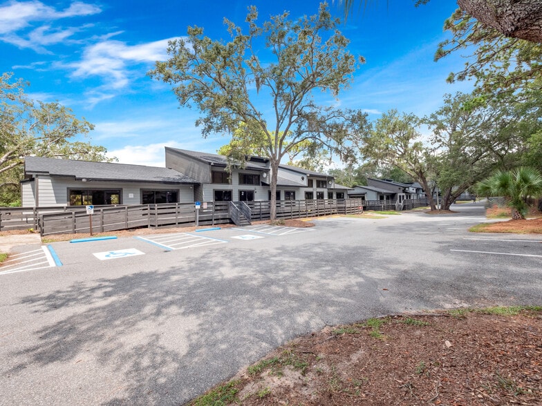 5037 North Ln, Orlando, FL for lease - Building Photo - Image 1 of 12