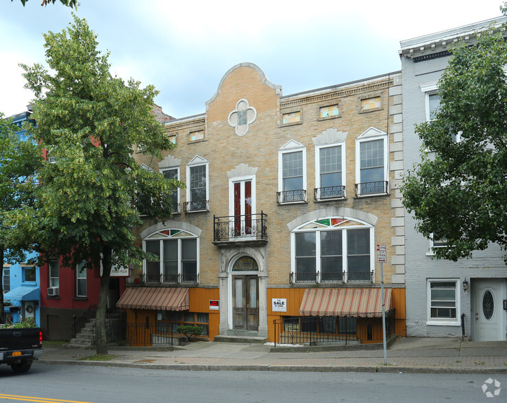 166 Madison Ave, Albany, NY for sale - Primary Photo - Image 1 of 1