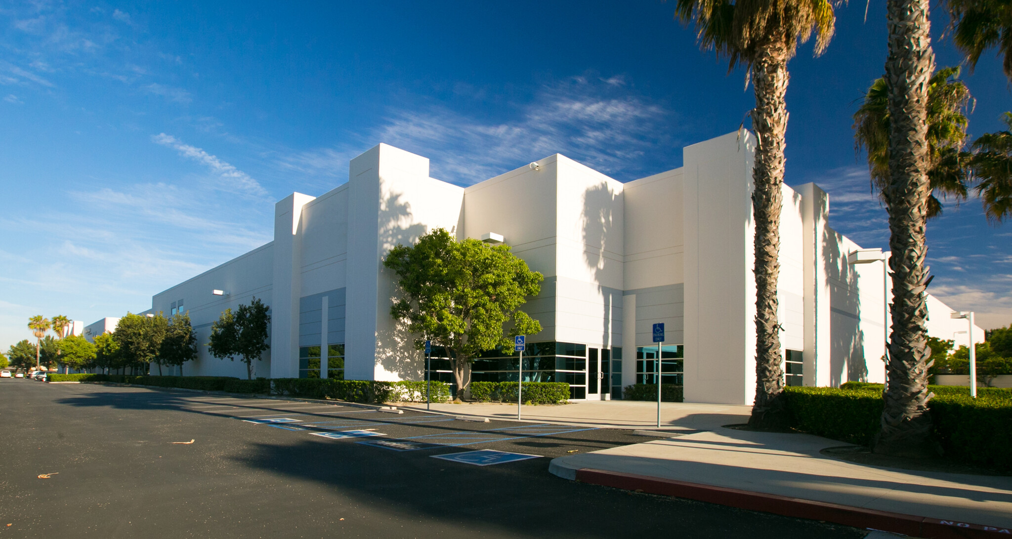 5900 Skylab Rd, Huntington Beach, CA for sale Primary Photo- Image 1 of 1