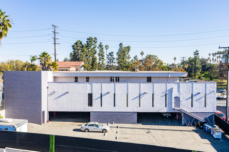 333 N Centinela Ave, Inglewood, CA for lease - Building Photo - Image 3 of 7