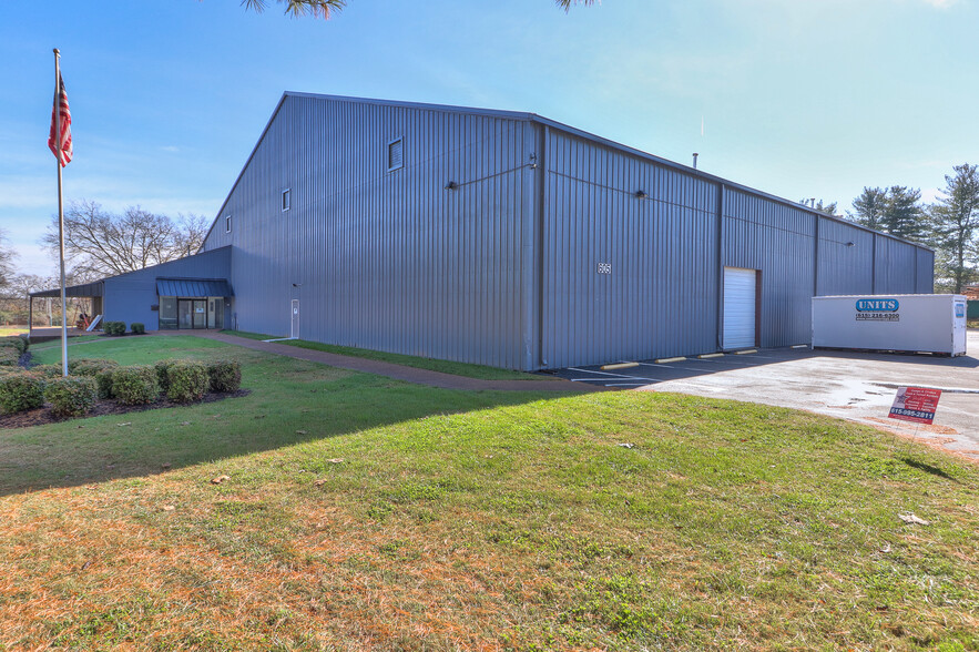 605B River Rock Blvd, Murfreesboro, TN for sale - Building Photo - Image 1 of 1