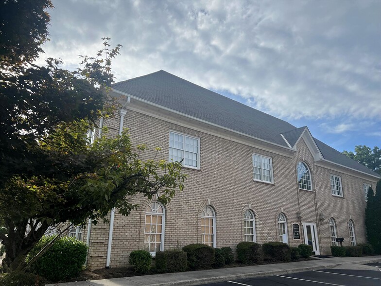 2758 Electric Rd, Roanoke, VA for lease - Primary Photo - Image 2 of 11