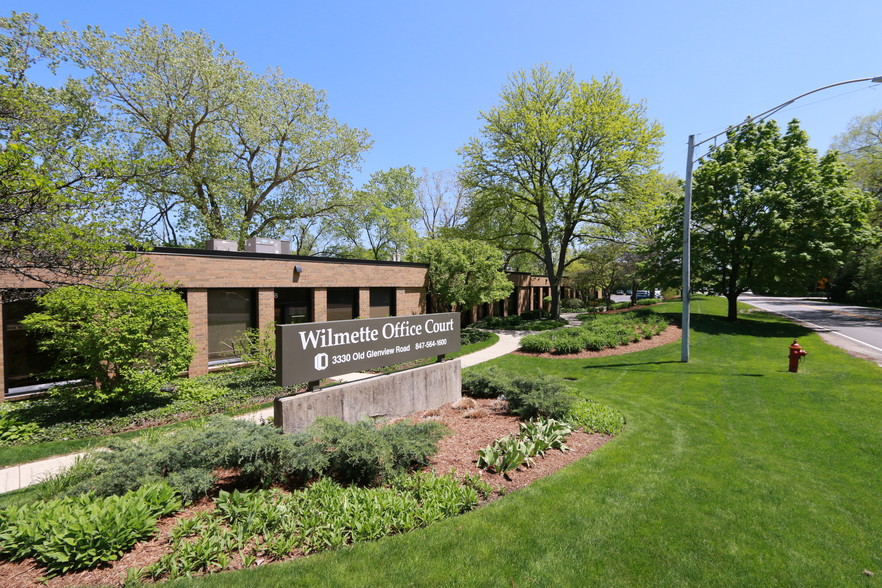 3330 Old Glenview Rd, Wilmette, IL for lease - Building Photo - Image 3 of 4