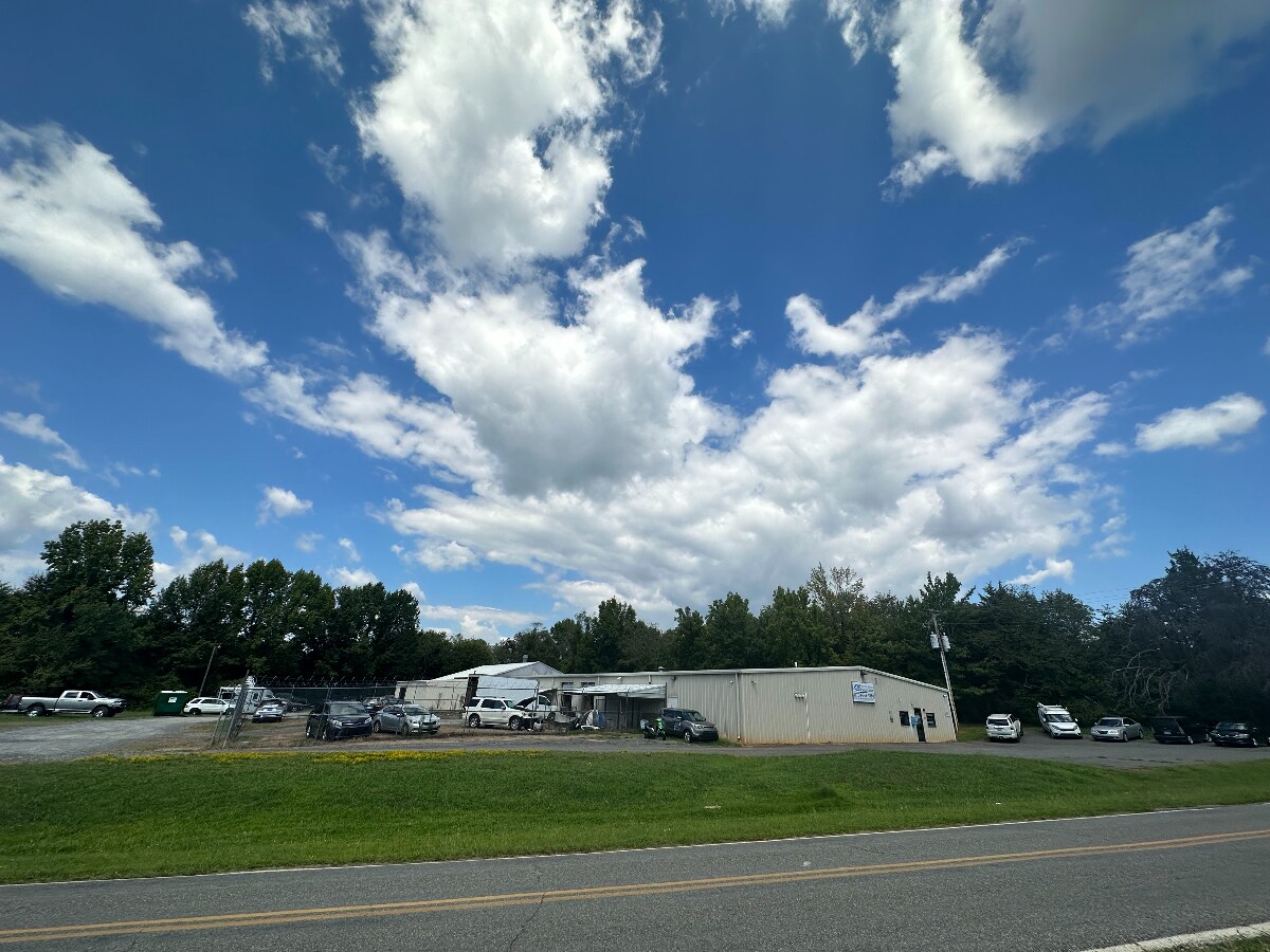 1027 Horseshoe Lake Rd, Lincolnton, NC 28092 Retail for Sale