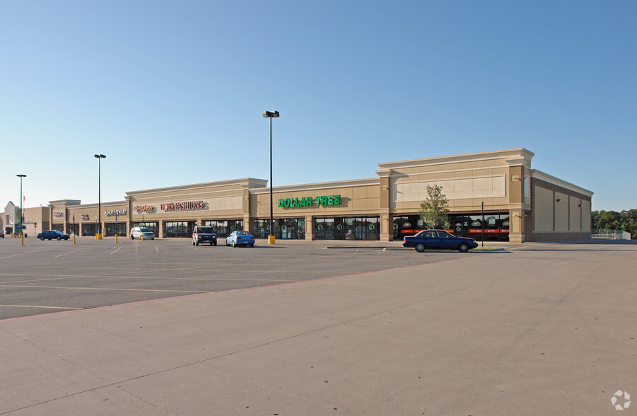 12250-12350 Lake June Rd, Mesquite, TX for lease - Building Photo - Image 3 of 6