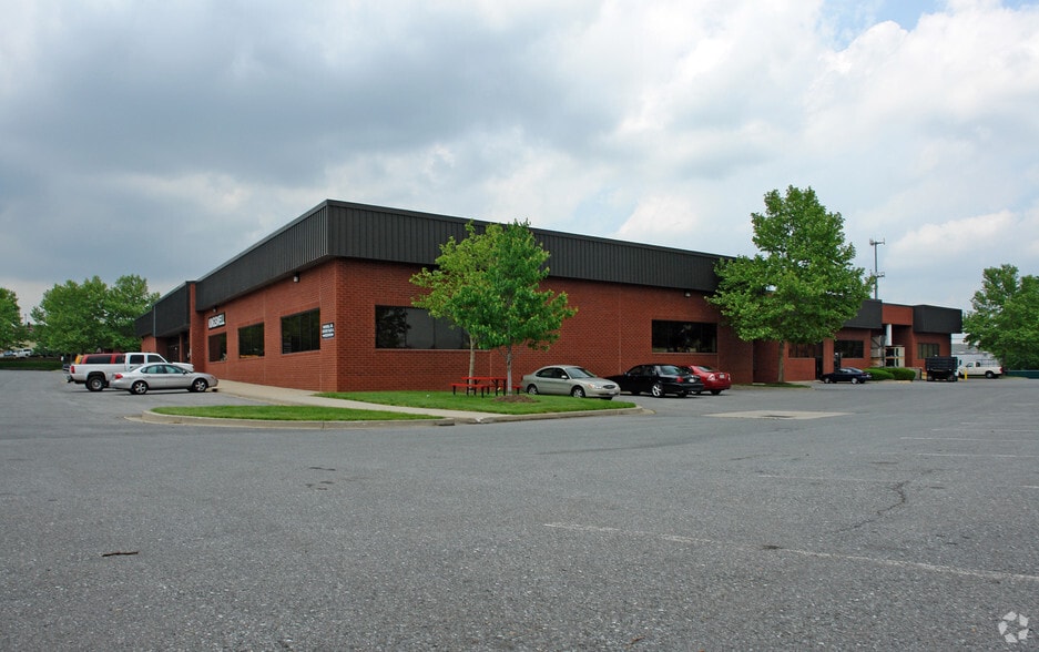 5300-5332 Sunnyside Ave, Beltsville, MD for lease - Building Photo - Image 3 of 6