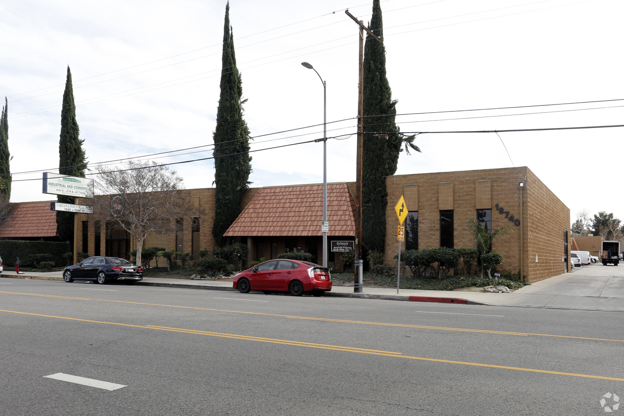 18740 Oxnard St, Tarzana, CA for sale Building Photo- Image 1 of 1