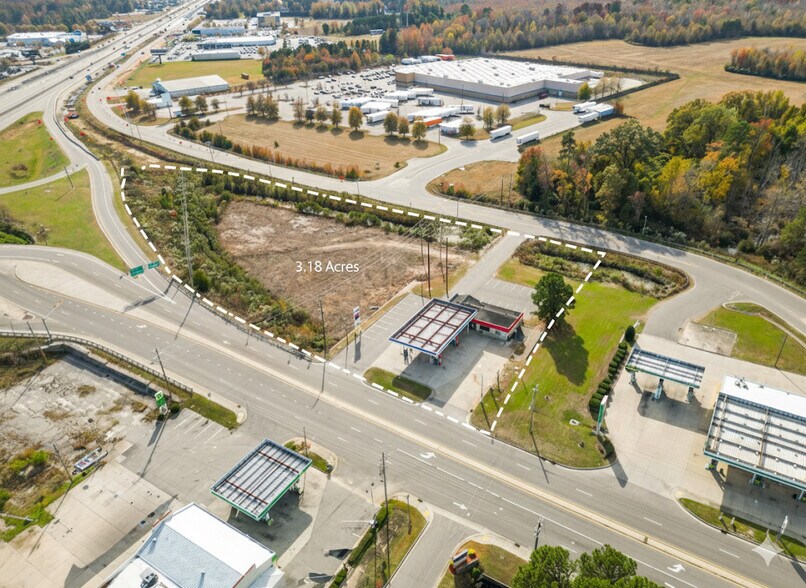 5105 N Fayetteville Rd, Lumberton, NC for sale - Building Photo - Image 1 of 17