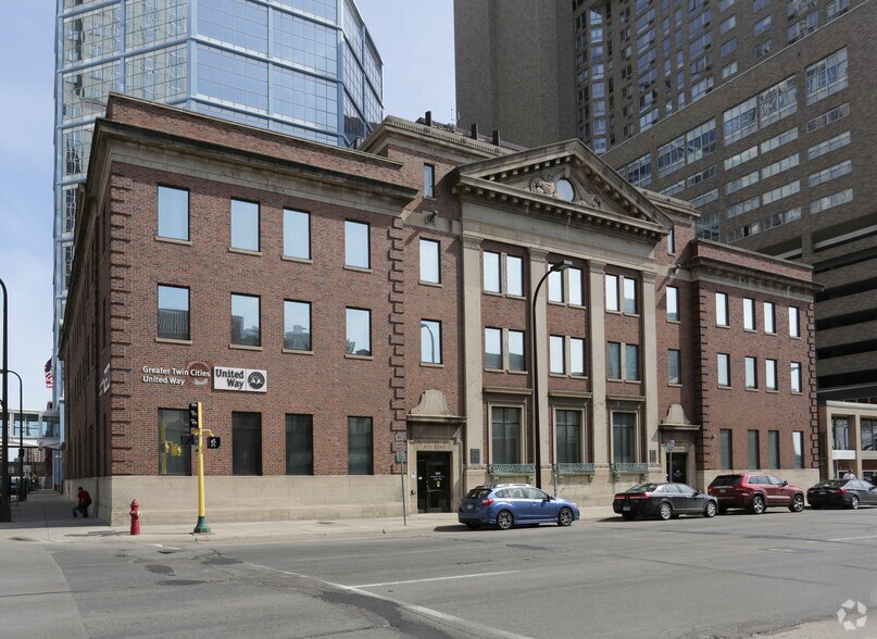 404 S 8th St, Minneapolis, MN for lease - Building Photo - Image 2 of 4