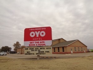 800 E Oklahoma Blvd, Alva, OK for sale - Building Photo - Image 1 of 1